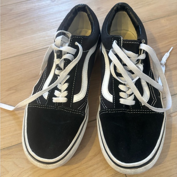 Platform Vans Sneakers - Picture 1 of 5
